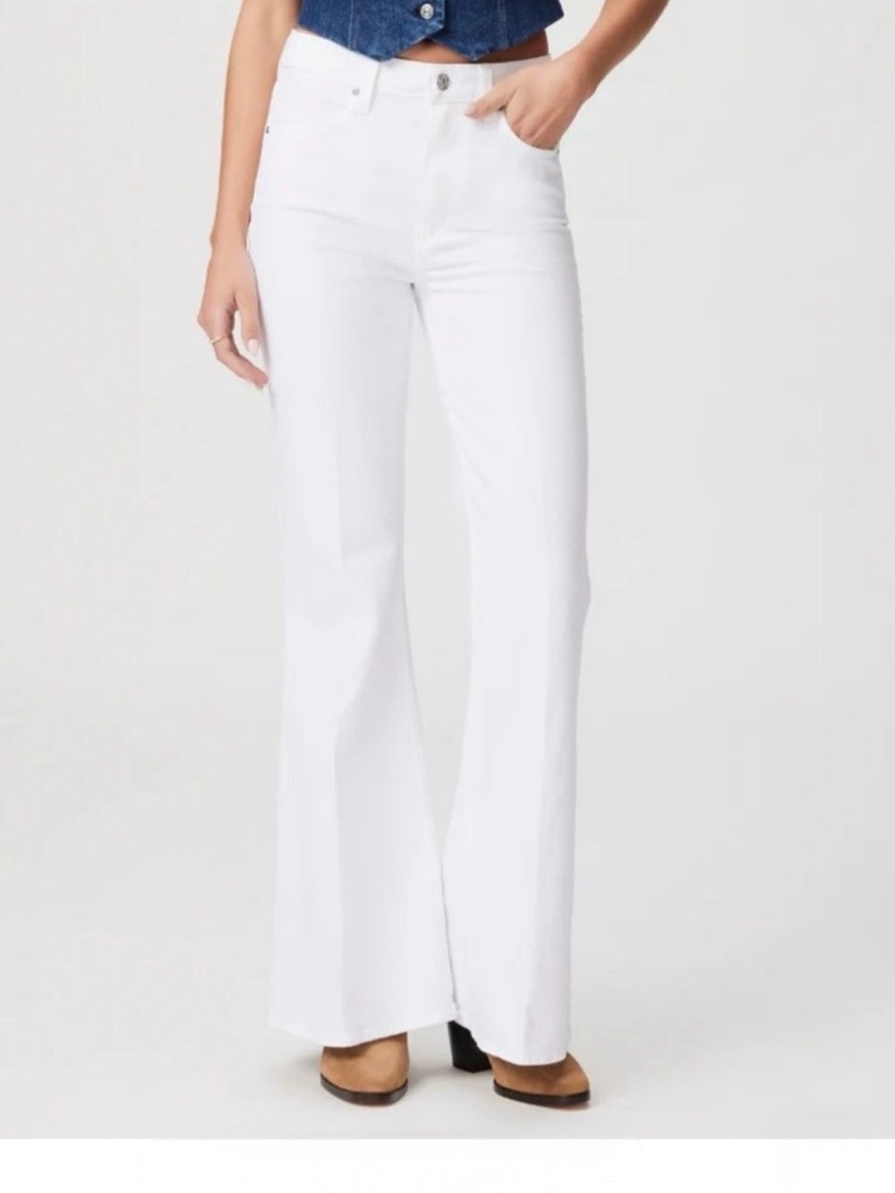 PAIGEโ White Genevieve High Rise Flare Jeans Size 30/32 Boho Chic Denim